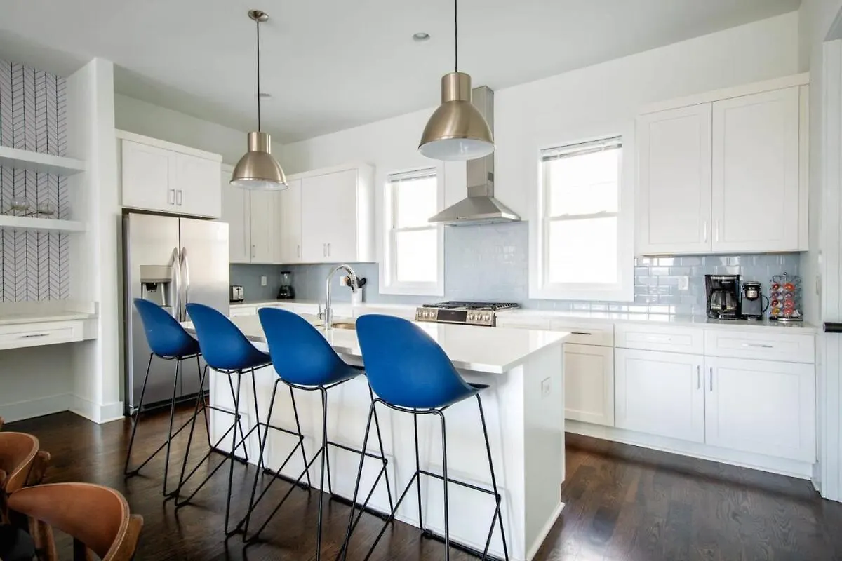 Holiday home 2 Lux Homes 2Mi To Broadway Huge Rooftop Sleeps 24 Nashville United States