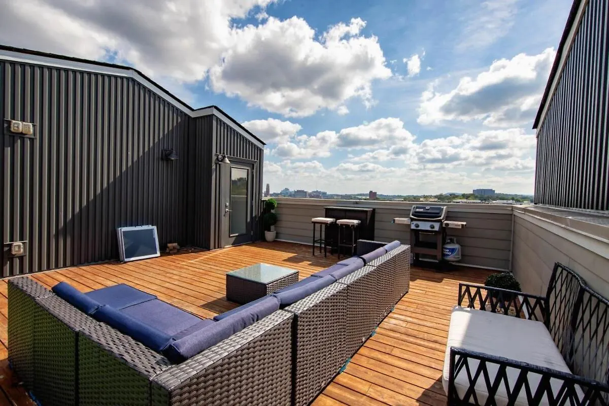 Holiday home 2 Lux Homes 2Mi To Broadway Huge Rooftop Sleeps 24 Nashville United States