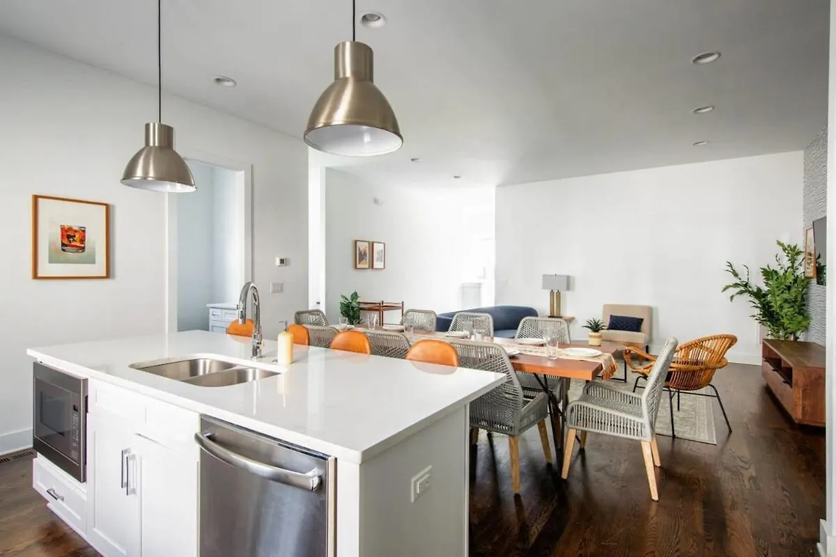 2 Lux Homes 2Mi To Broadway Huge Rooftop Sleeps 24 Nashville Holiday home