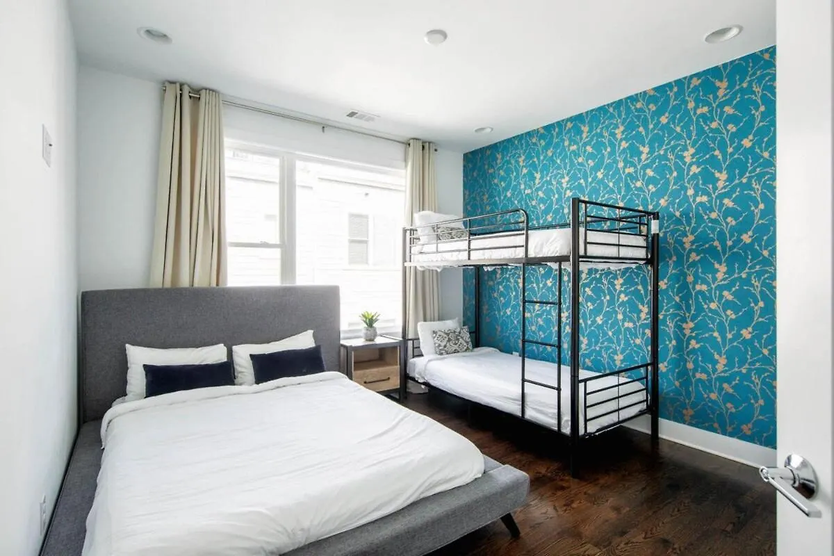 2 Lux Homes 2Mi To Broadway Huge Rooftop Sleeps 24 Nashville 0*,  United States
